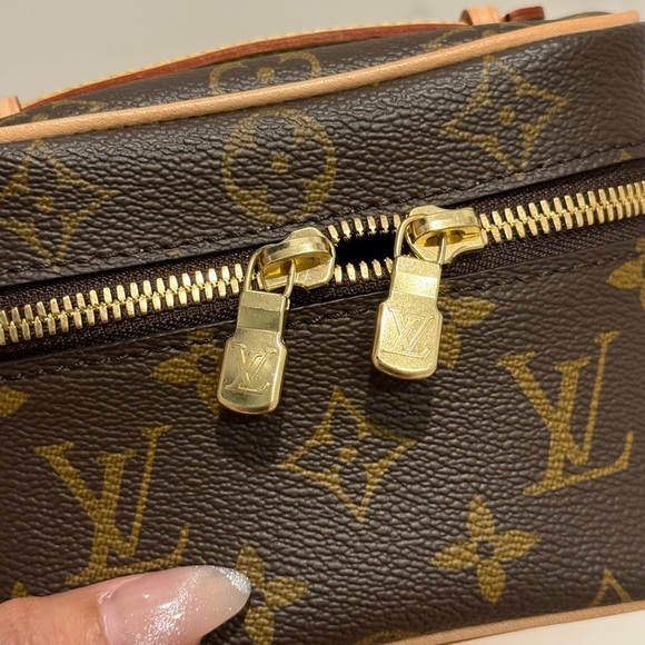 Louis Vuitton Nano Nice Monogram - Picture 8 of 15